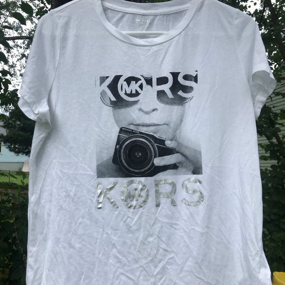Michael Kors Women’s Tee Shirt - Picture 1 of 2
